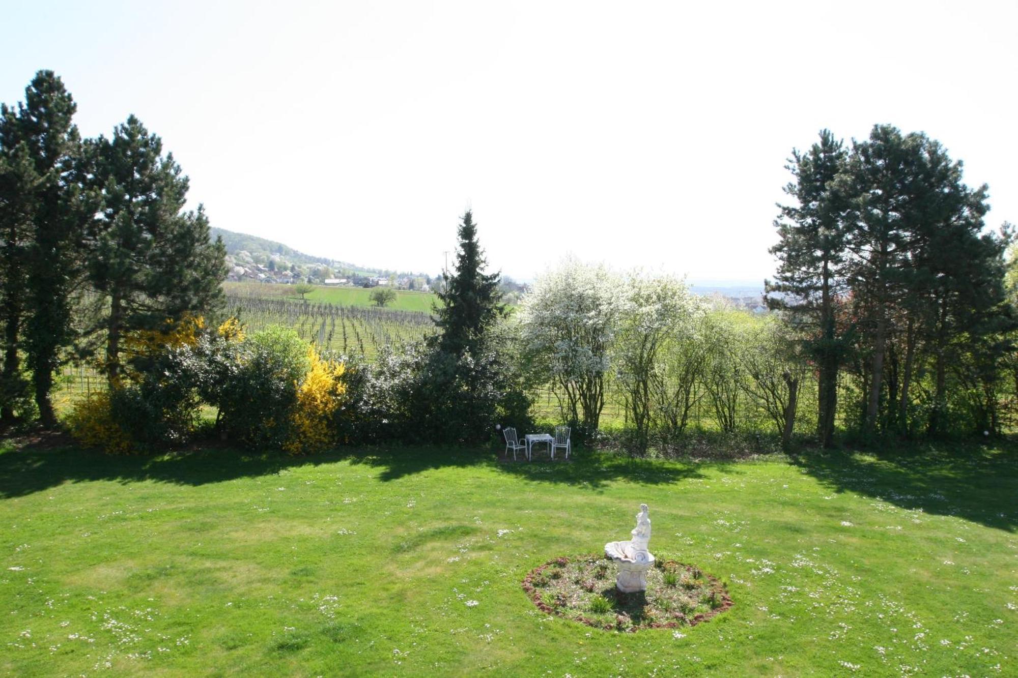 Krone Am Park - Gaestehaus Des Hotel Krone Alzenau Zewnętrze zdjęcie