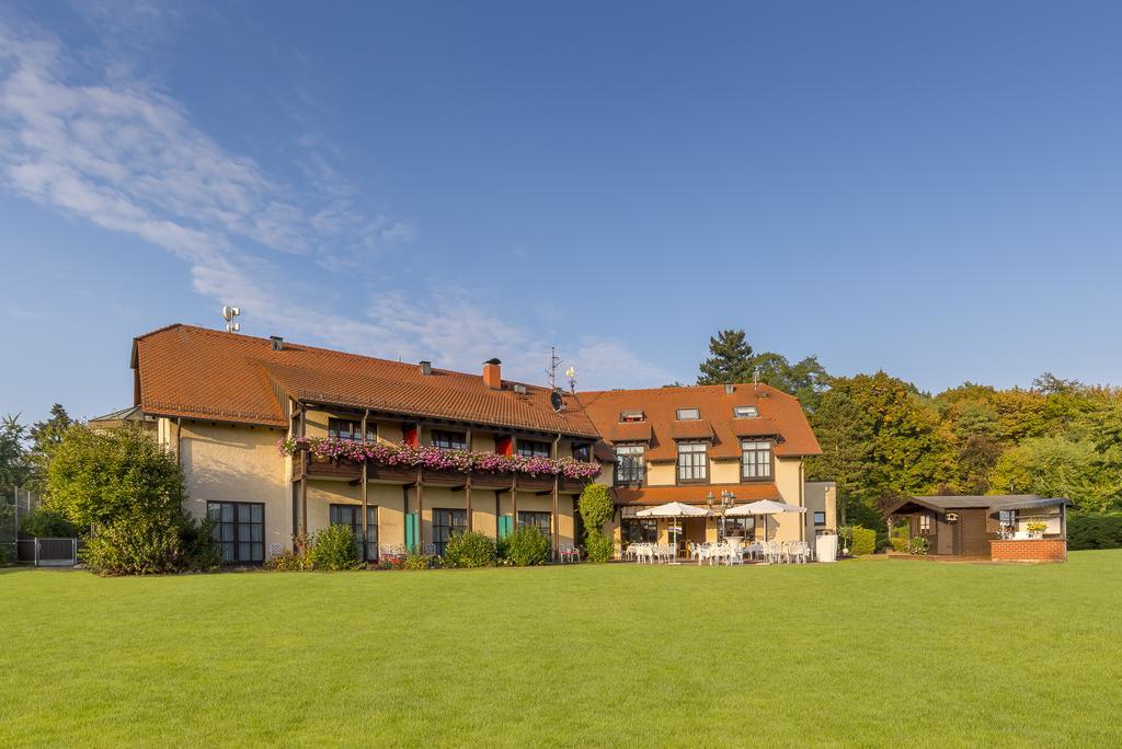 Krone Am Park - Gaestehaus Des Hotel Krone Alzenau Zewnętrze zdjęcie