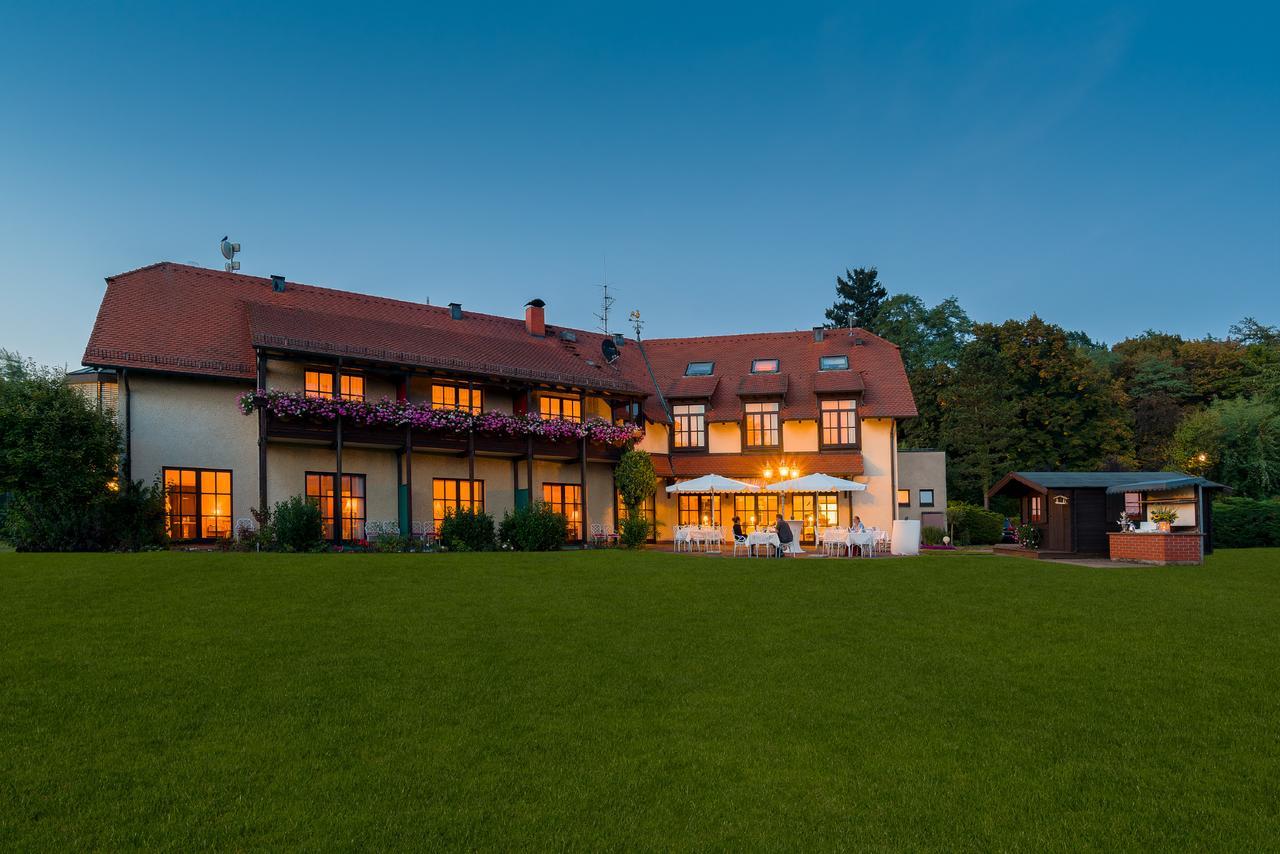 Krone Am Park - Gaestehaus Des Hotel Krone Alzenau Zewnętrze zdjęcie